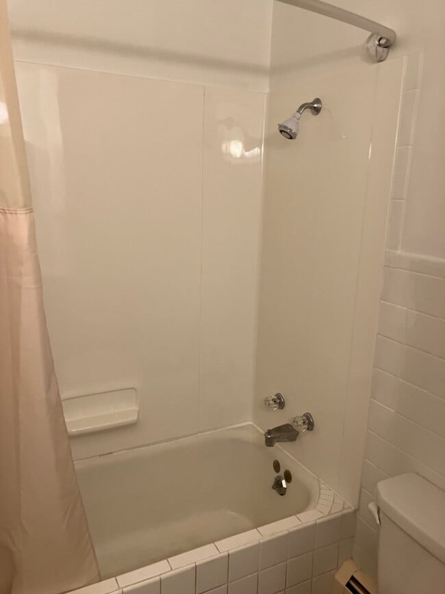 Photo - 2198 Lehman St Unit Apt #5