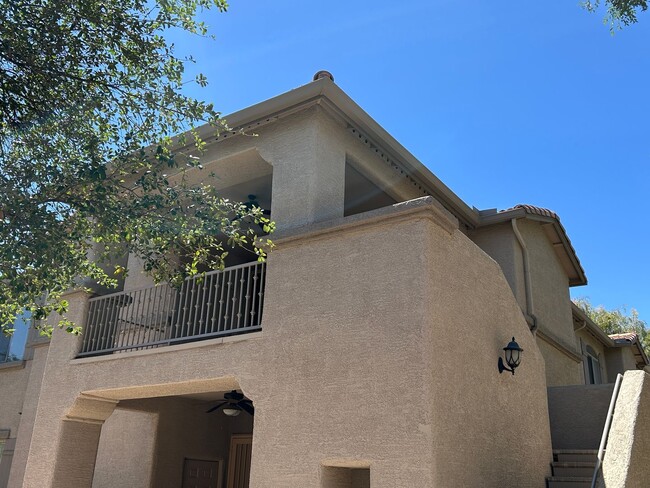 Building Photo - 2155 N Grace Blvd Unit 1 Rental