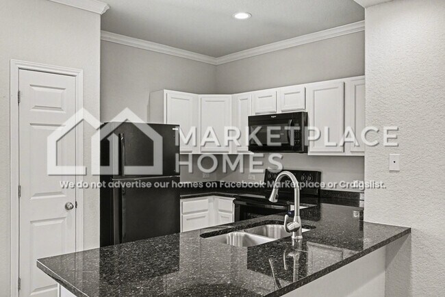 Photo - 16917 Dancing Ava