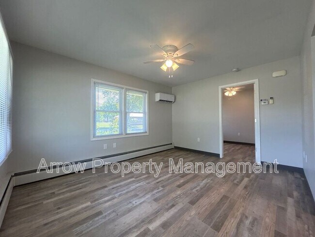 Mae’s Place Apartments