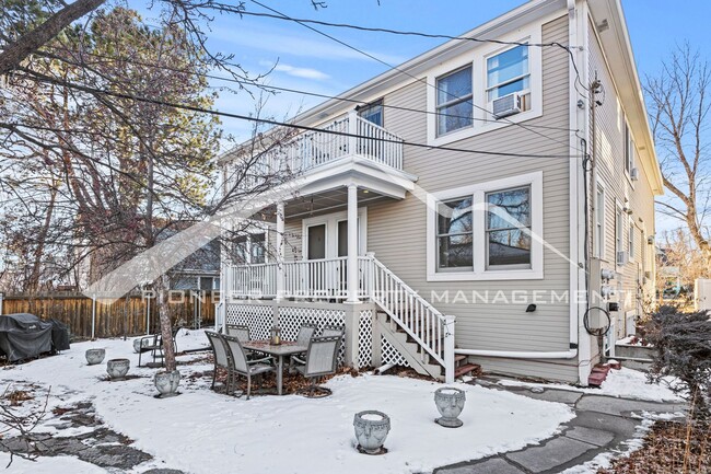 Charming 2-Bed 1.5 bath 2 Floor Rental in ... - Charming 2-Bed 1.5 bath 2 Floor Rental in ...