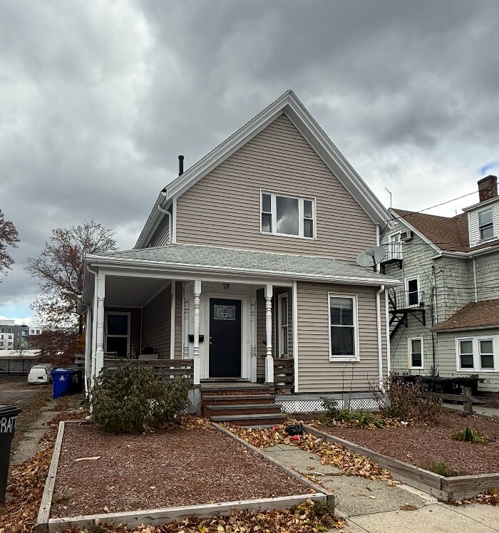 Photo - 36 Pratt St Unit 1