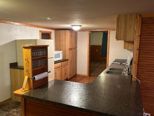 Photo - 200 Forest St