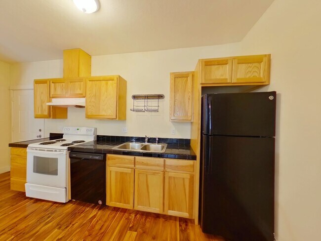 Photo - 1857 Pearl St Unidad C