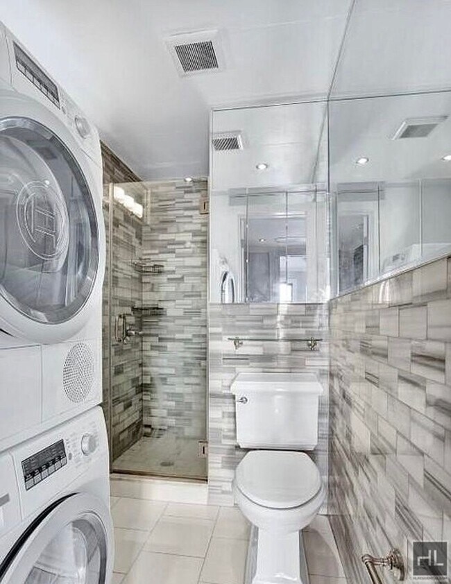 Photo - East 1st Street Unit 2R