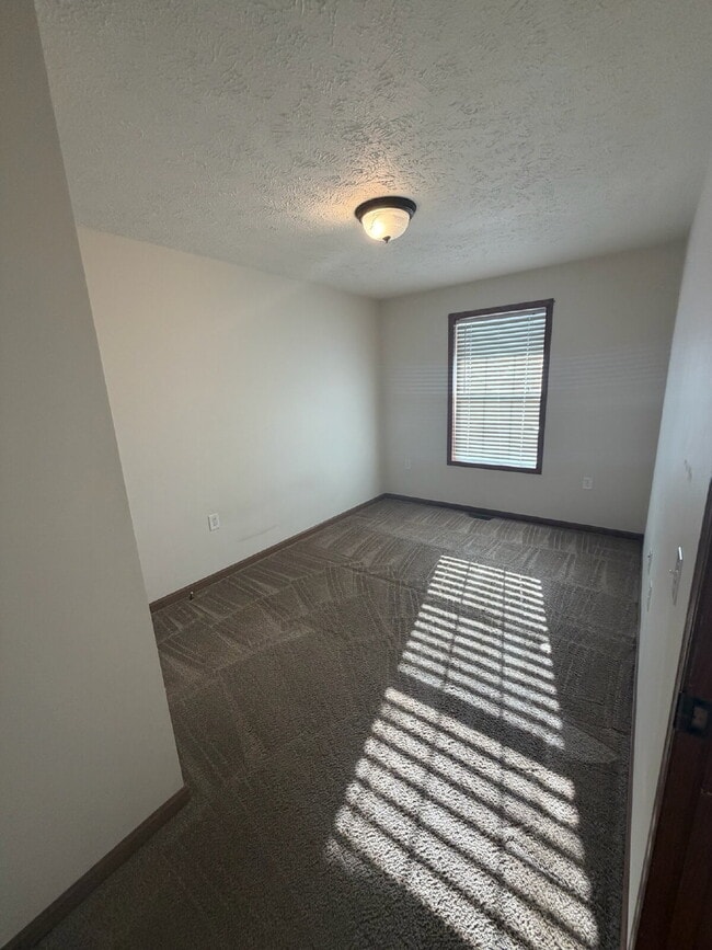 Photo - 24 Central B