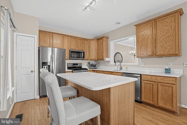 43100 Sherbrooke Terrace