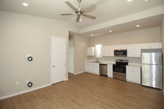 Photo - 2343 N Arthur Ave