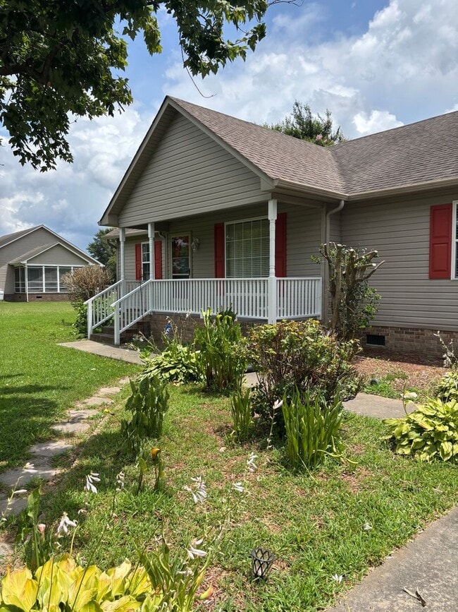 Photo - 102 Rachel Dr House