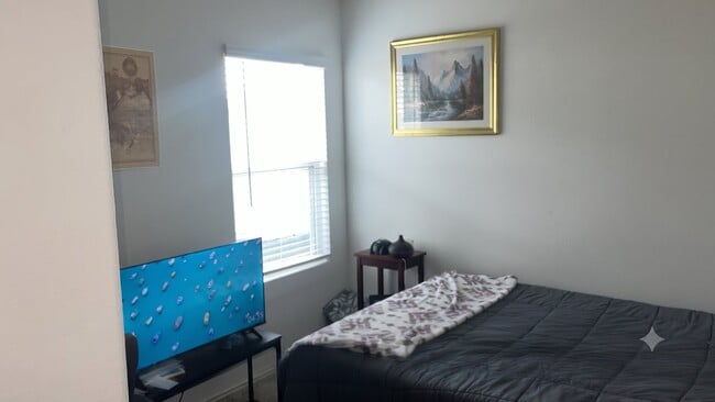 Photo - 2205 Forgetmenot Ln