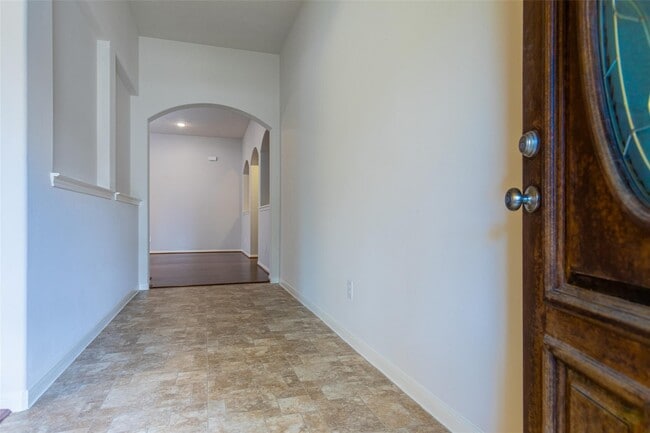 Photo - 24519 Red Bluff Tr