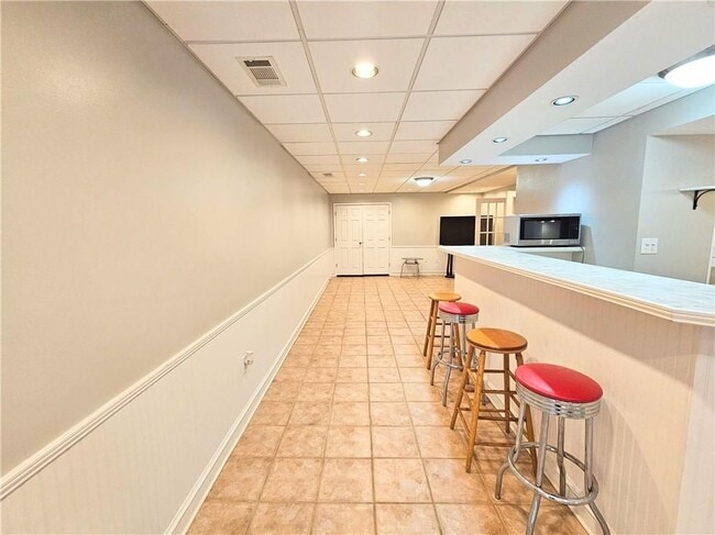 Photo - 2100 Bennington Ct