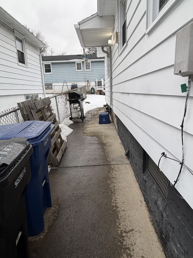 Photo - 152 Clover Ridge Dr