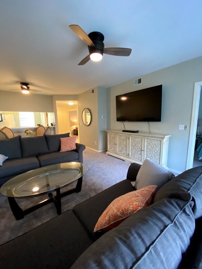 326 Bradstrom Cir