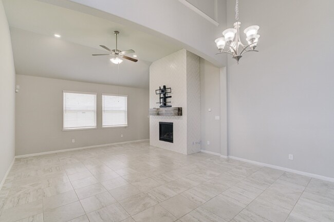 Photo - 4423 Sandhill Terrace Ln