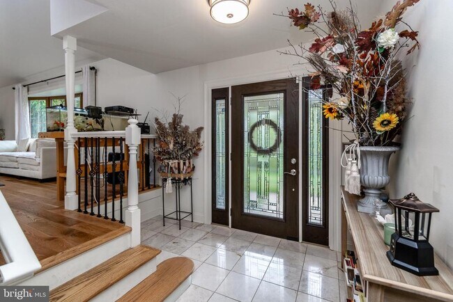 Photo - 230 Jacobs Creek Rd