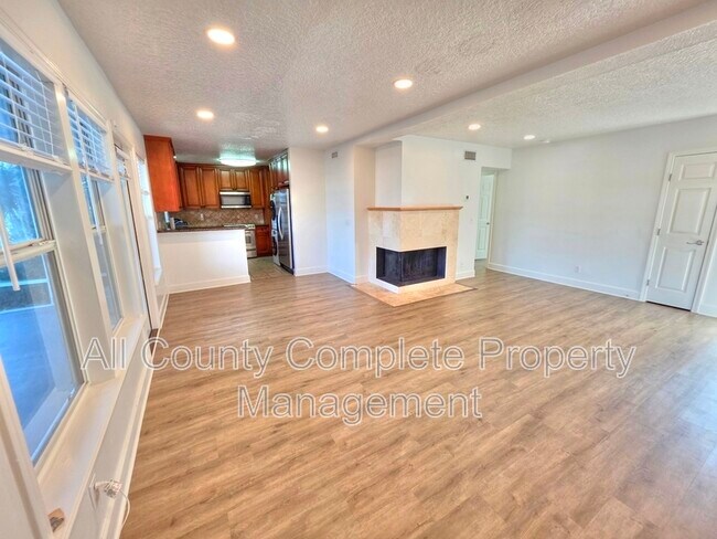 Building Photo - 3434 Blanding Blvd Unit 141