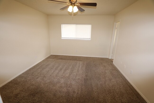 Photo - 2106 Marot Dr