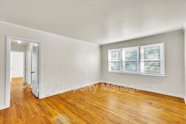 Photo - 1702 E.35TH St.