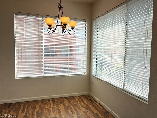 Photo - 43 E Agate Ave Unit 405