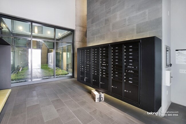 Photo - 8 Octavia St Unidad 708