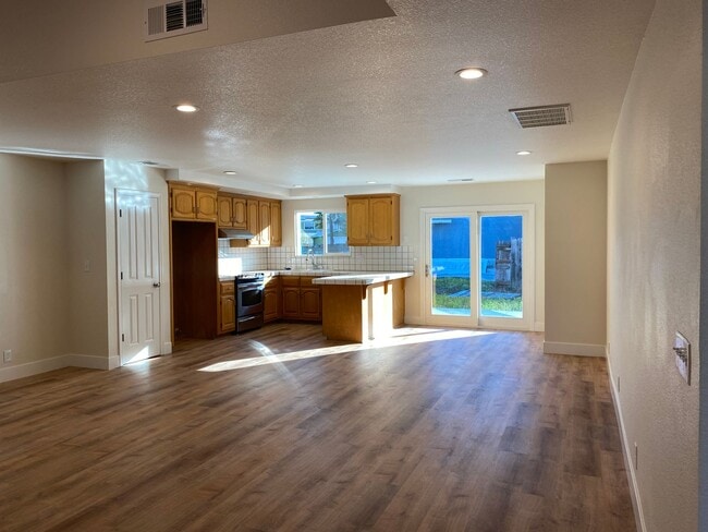 Photo - COMING SOON - Wonderful 4 bedroom/2 bath house - Updated throughout!