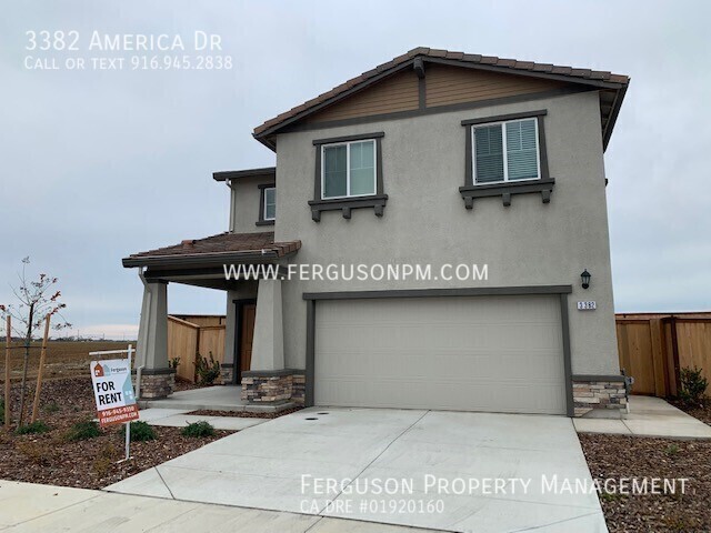 3382 America Dr