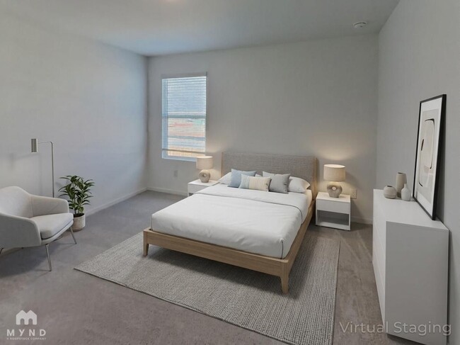 Photo - 7345 Orange Sapphire