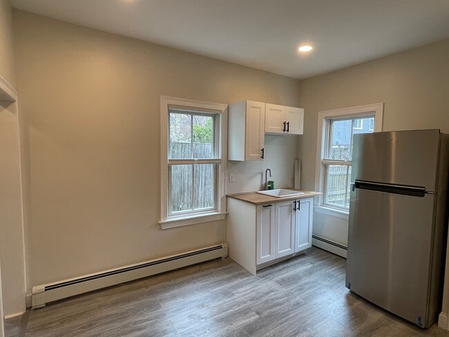 Photo - 26 Kenwood St Unit 1