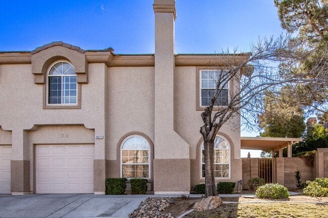 Photo - Remodeled 3 Bedroom Arroyo Mesa Townhome!