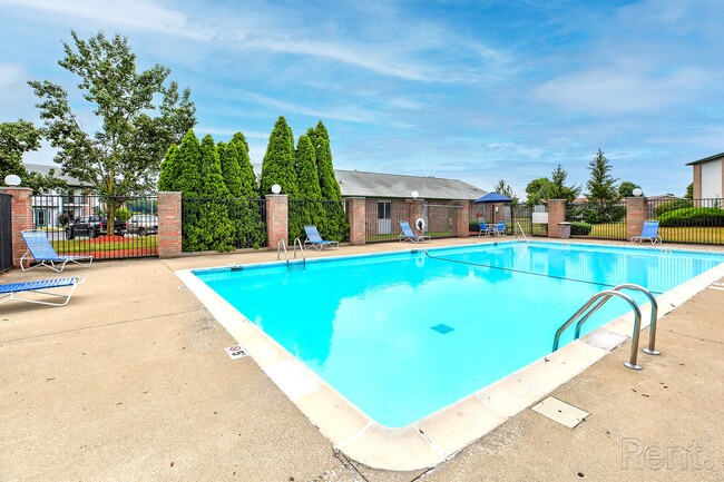 Photo - 2 BEDROOM 2 BATH Apartment Unit 1007