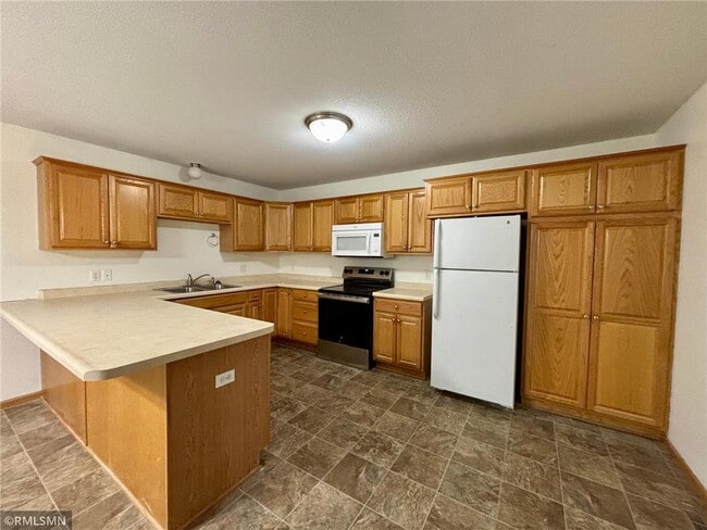 Photo - 6040 S 1st St