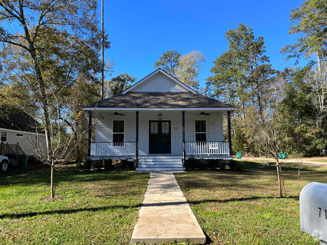 Building Photo - 71209 Bryan St Rental