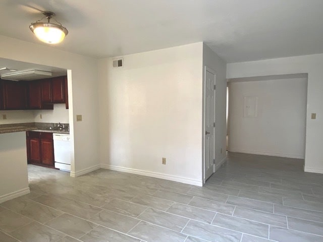 Photo - 5317 Indian River Dr