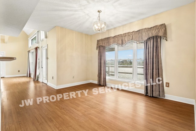 Photo - Spacious 3-Bedroom, 3-Bath Home in Slidell – 2,100 Sq Ft | $2,200/Month