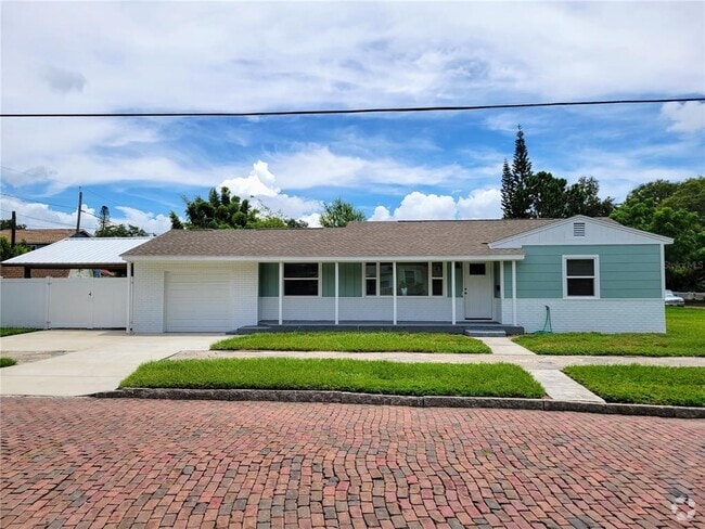 Building Photo - 301 44th St N Rental