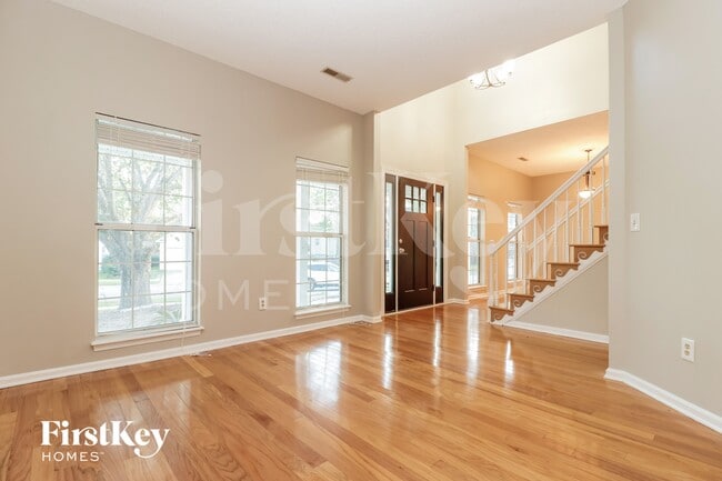 Photo - 103 Monsarret Ln