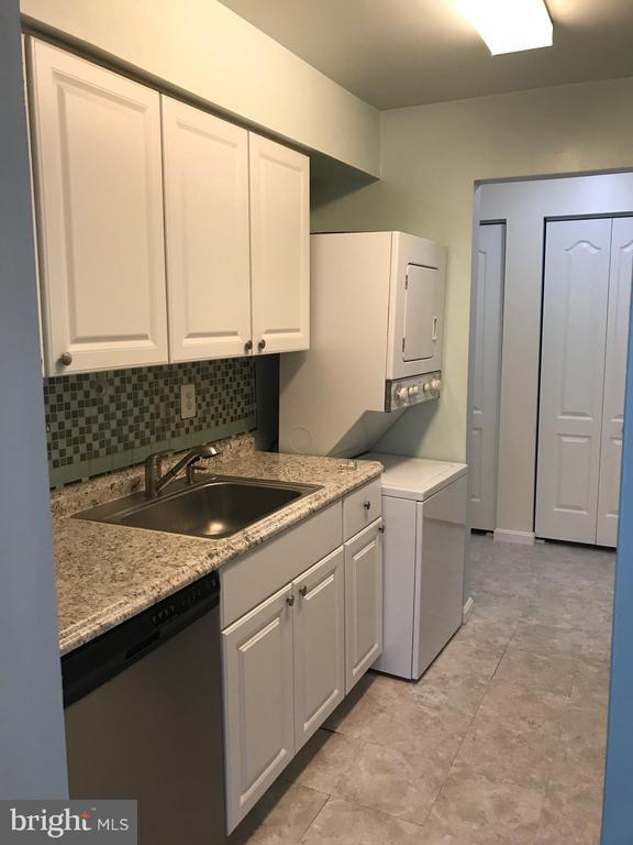 Photo - 8591 Falls Run Rd Unit B