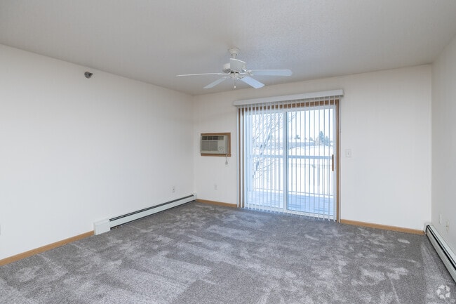 1BR, 1BA - 800SF - Living Room