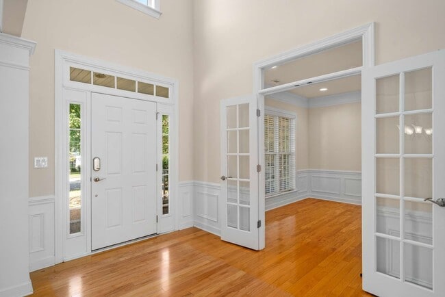 Photo - 217 Conservatory Drive