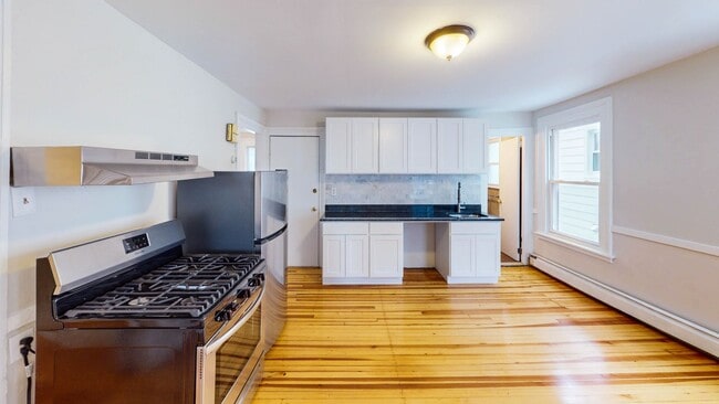 Photo - 89 Carlisle St Unit 2