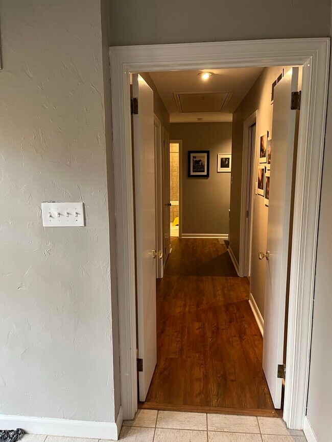 Photo - 117 Batchelor Dr