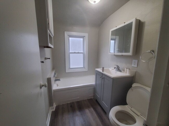 3645 E 146th St Unidad 3