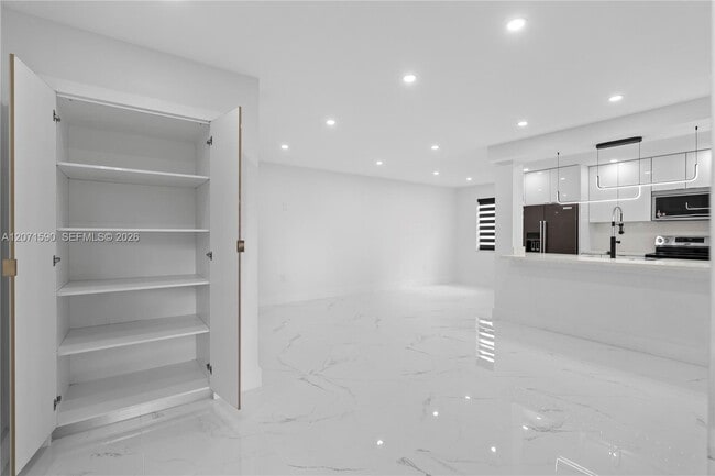 Photo - 6206 SW 136th Ct Unit A101