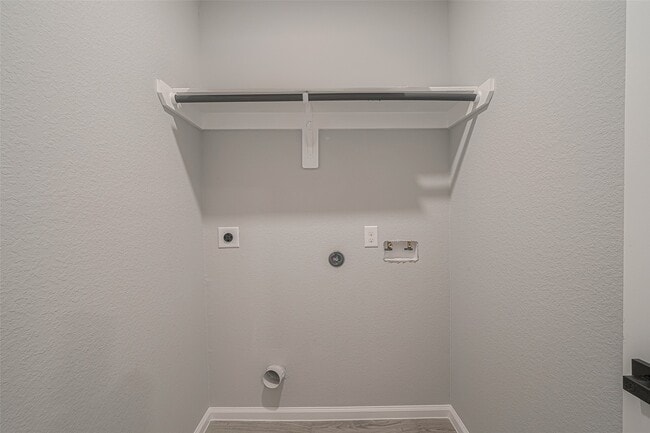 Photo - 3413 Simmons St