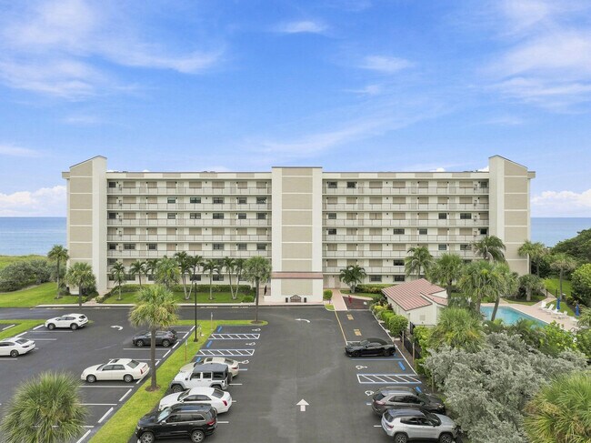 10310 S Ocean Dr Unidad 505