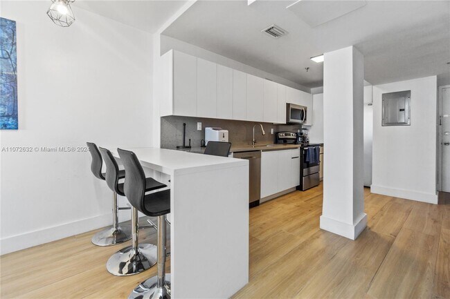 Photo - 100 Lincoln Rd Unit 1627