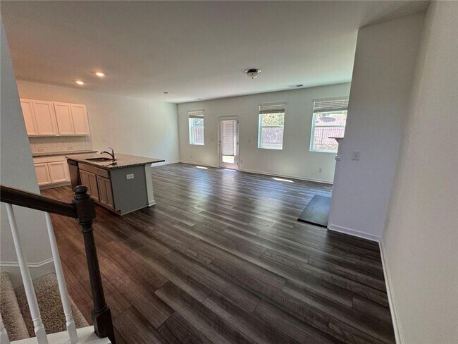 Photo - 3326 Colbury St