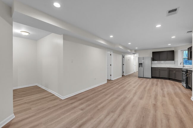 Photo - 1429 N Avers Ave Unit G
