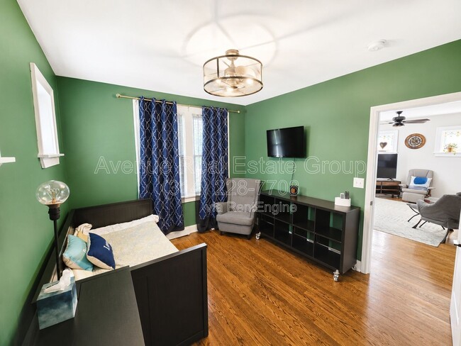 Photo - 7534 Milan Ave